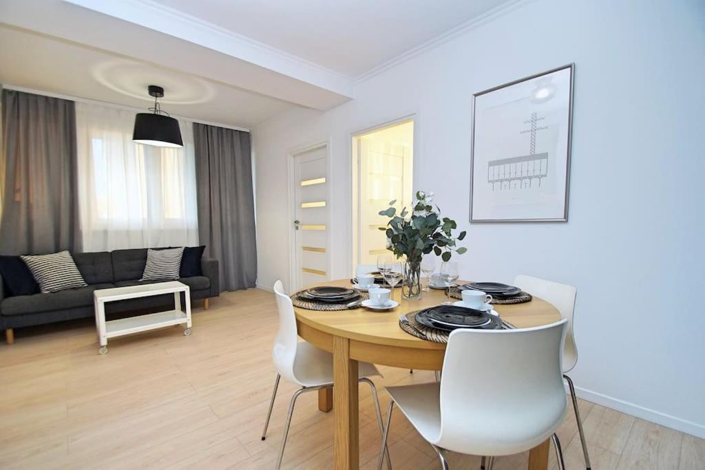 Apartament Korfantego Citycentre Z Widokiem Na Spodek Katowice Zewnętrze zdjęcie