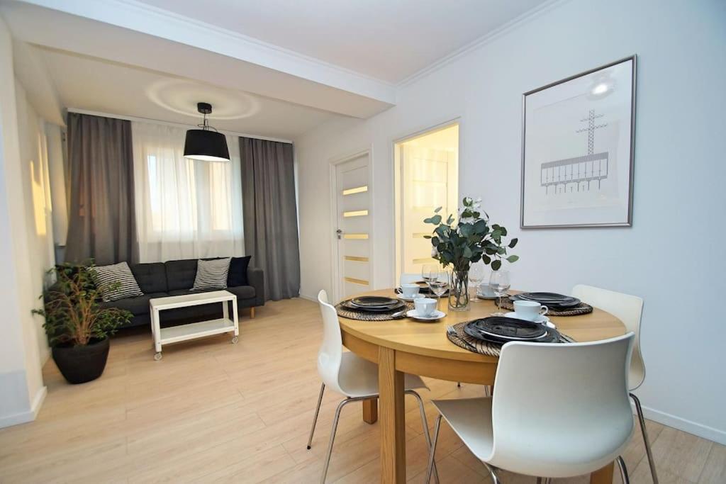 Apartament Korfantego Citycentre Z Widokiem Na Spodek Katowice Zewnętrze zdjęcie